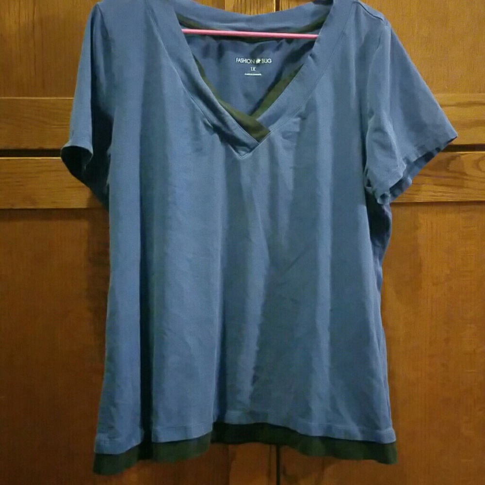 Nice stretchy shirt